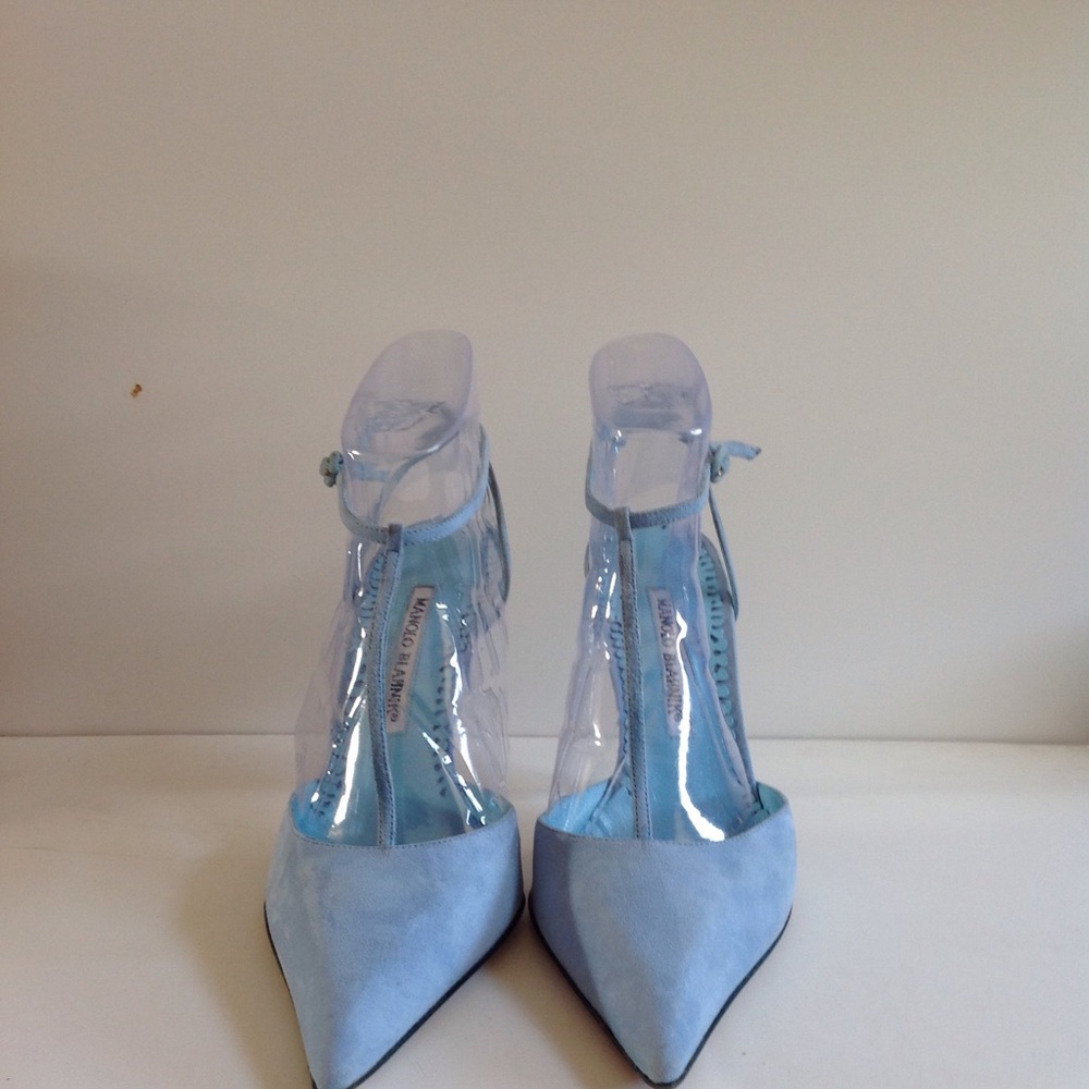 Manolo Blahnik Blue Suede Pumps